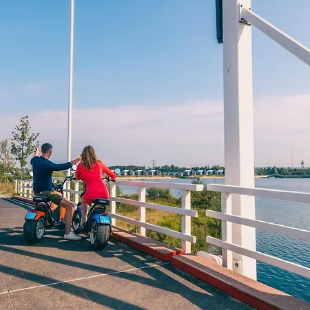 Europarcs De Kraaijenbergse Plassen База отдыха Linden