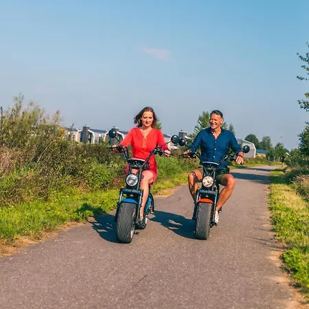 Europarcs De Kraaijenbergse Plassen База отдыха