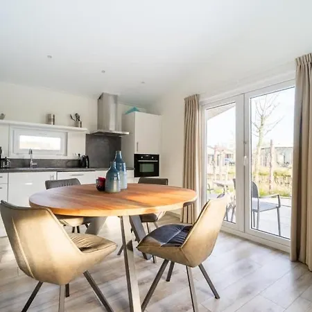 Prázdninový areál Europarcs De Kraaijenbergse Plassen Linden