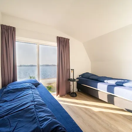 Prázdninový areál Europarcs De Kraaijenbergse Plassen *