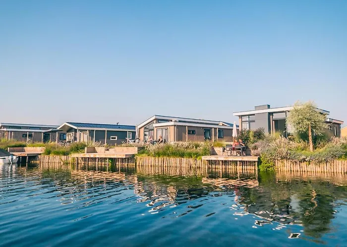 Europarcs De Kraaijenbergse Plassen ホリデーパーク Linden