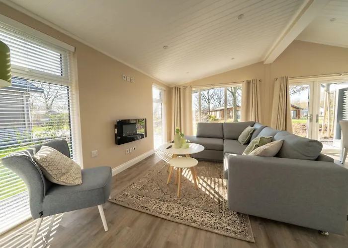 Europarcs De Kraaijenbergse Plassen ホリデーパーク *